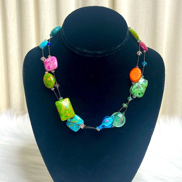 GORGEOUS ROCK & GLASS BEAD NECKLACE - Picture 2 of 13